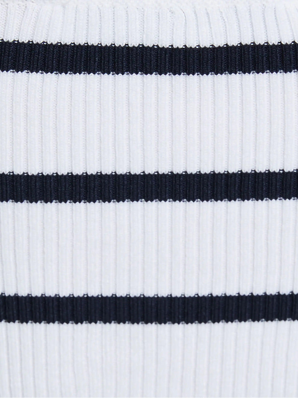 Ribbed knit V-neck top